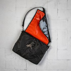 HUDSON Waterproof Laptop Shoulder Bag. Style and Sustainability in Motion
